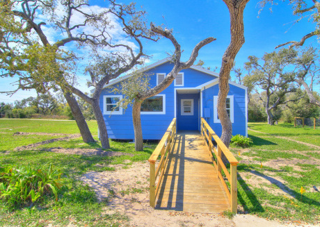 Rockport Vacation Rentals Homes Condos Villas From 347