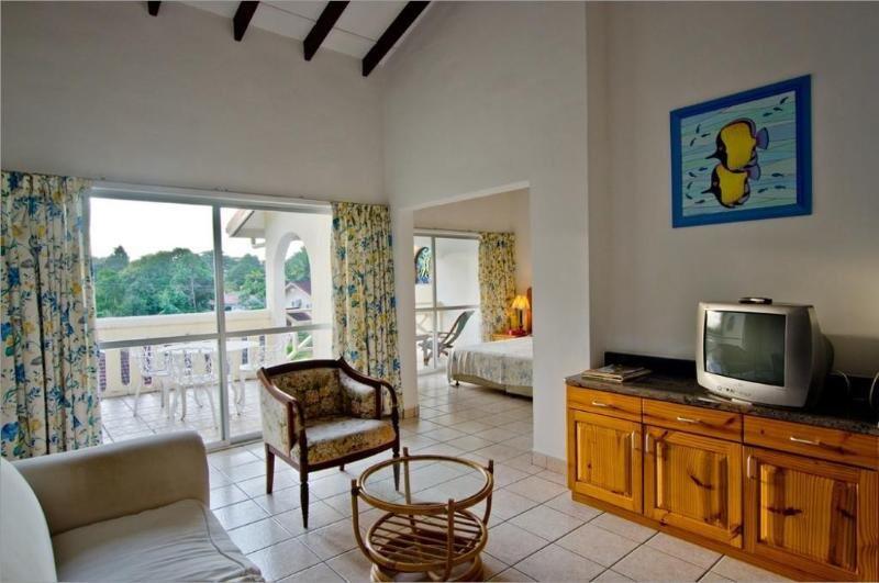 Coco D Or Hotel Beau Vallon Cuddlynest