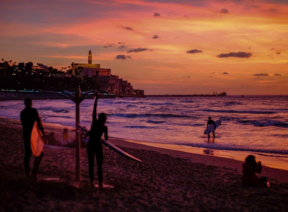 Best places to stay in Gold Coast - Get up to 23% off | CuddlyNest