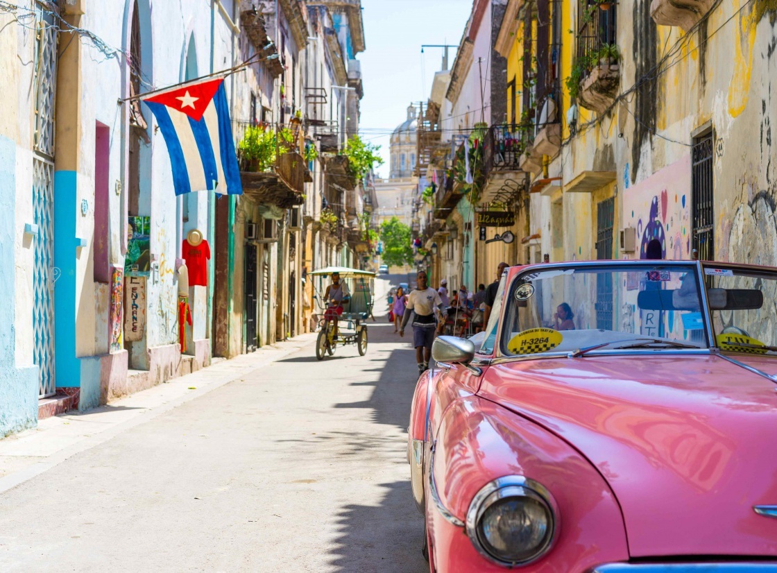 Best places to stay in Havana - Get up to 23% off | CuddlyNest