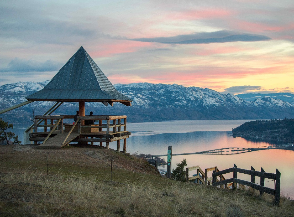 Best places to stay in Kelowna - Get up to 23% off | CuddlyNest