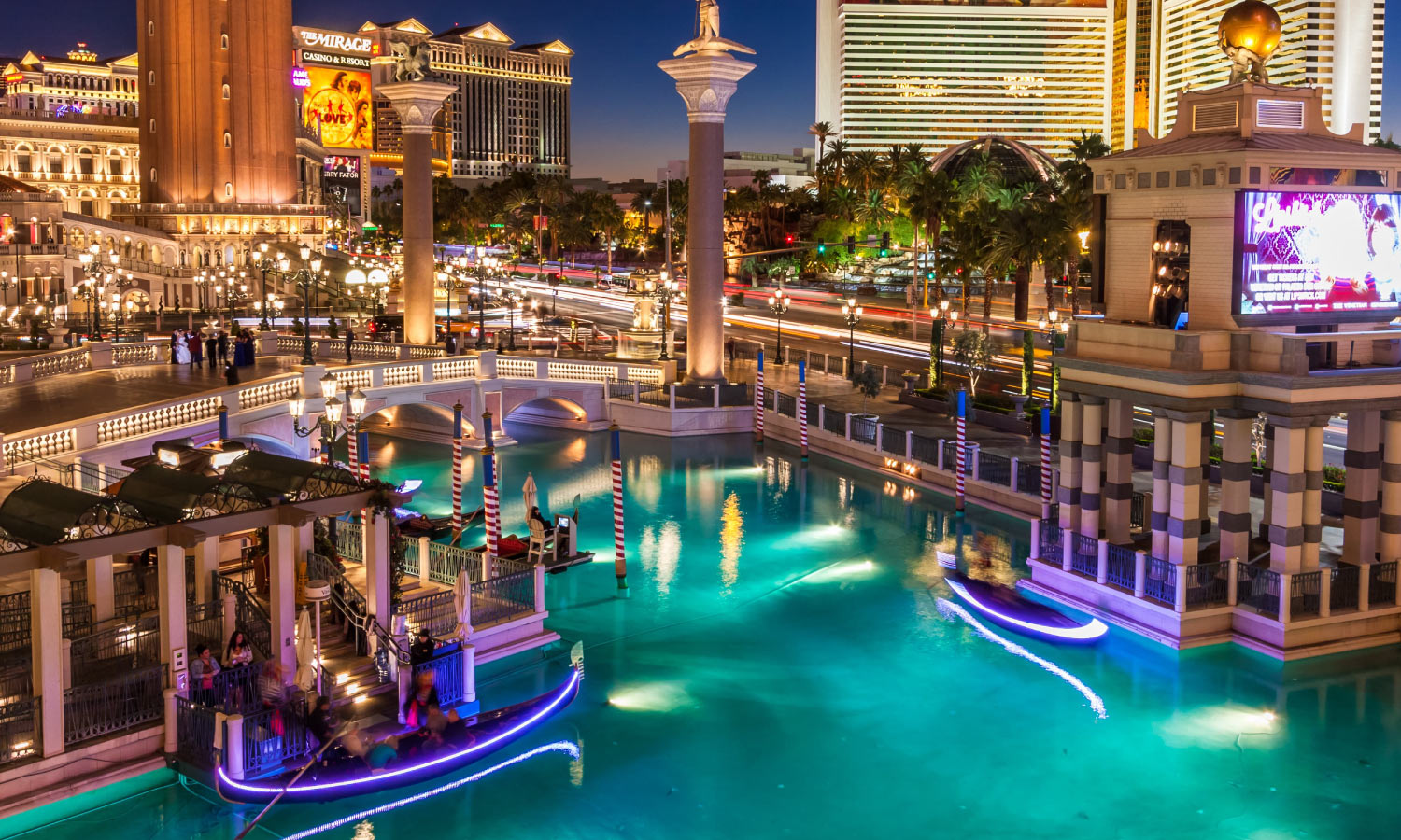 Best places to stay in Las Vegas - Get up to 23% off | CuddlyNest