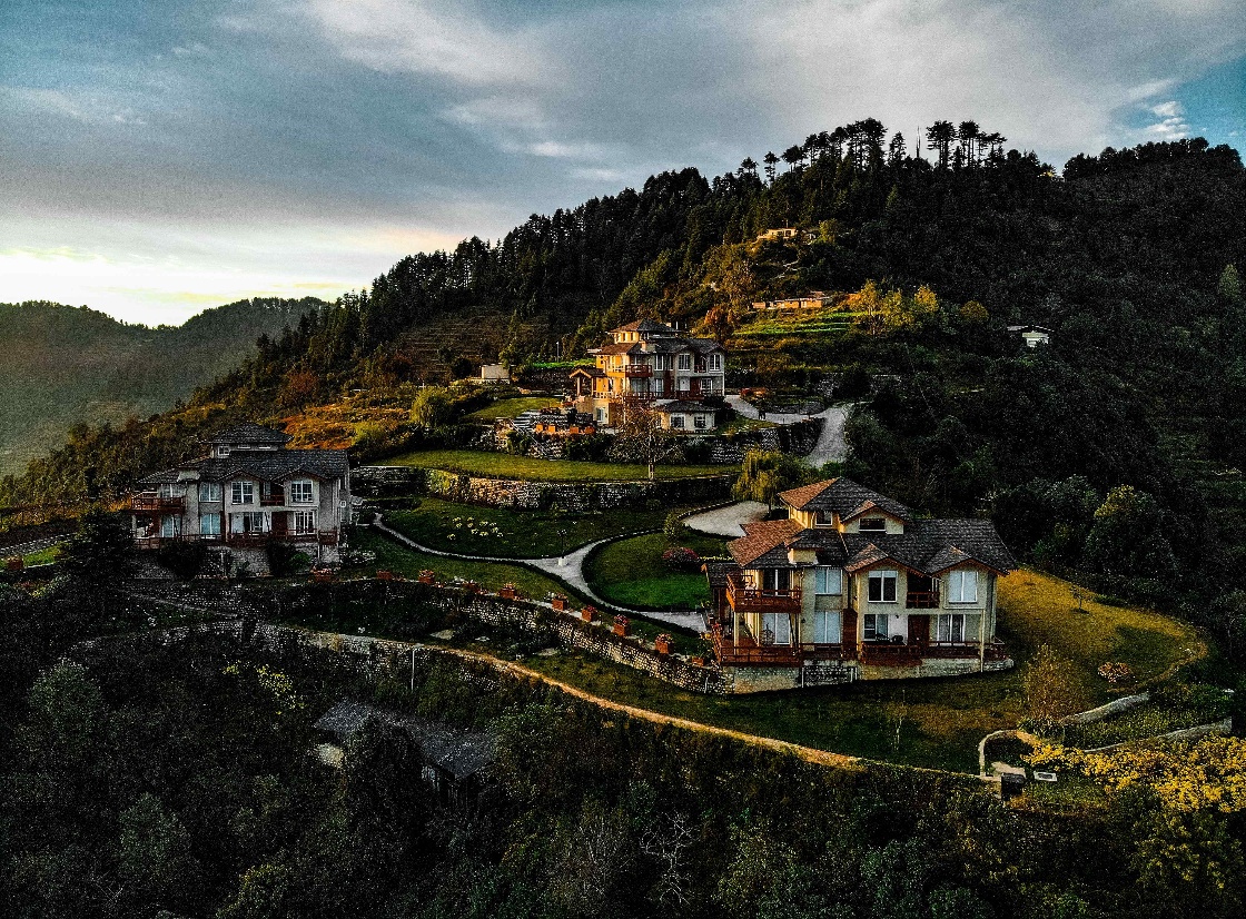 Best places to stay in Mussoorie - Get up to 23% off | CuddlyNest