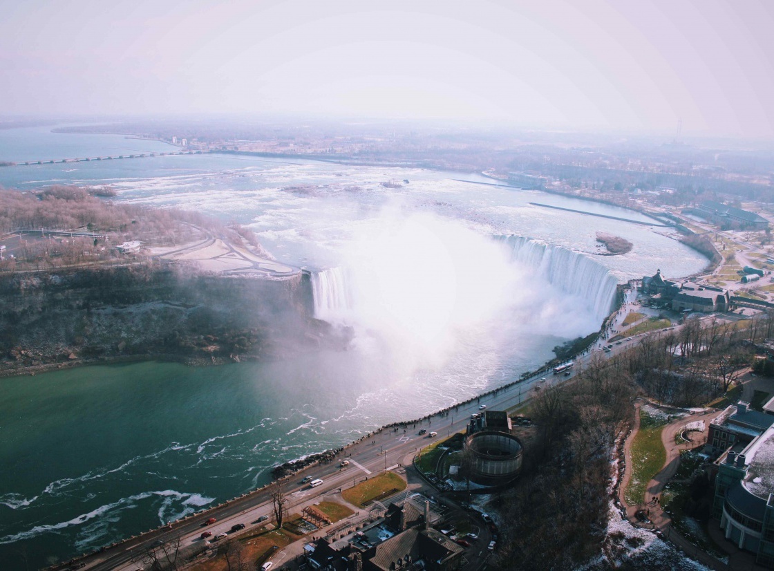 Best places to stay in Niagara Falls - Get up to 23% off | CuddlyNest