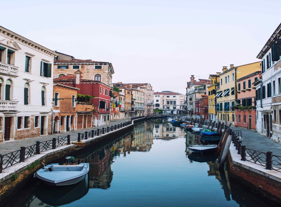 Best places to stay in Venice - Get up to 23% off | CuddlyNest